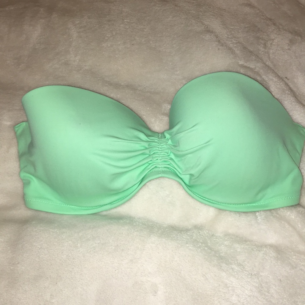 Victoria’s Secret bathing suit top